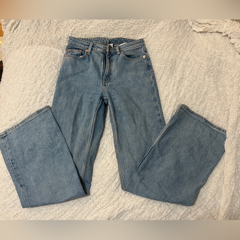 Weekday glow jeans mid wash